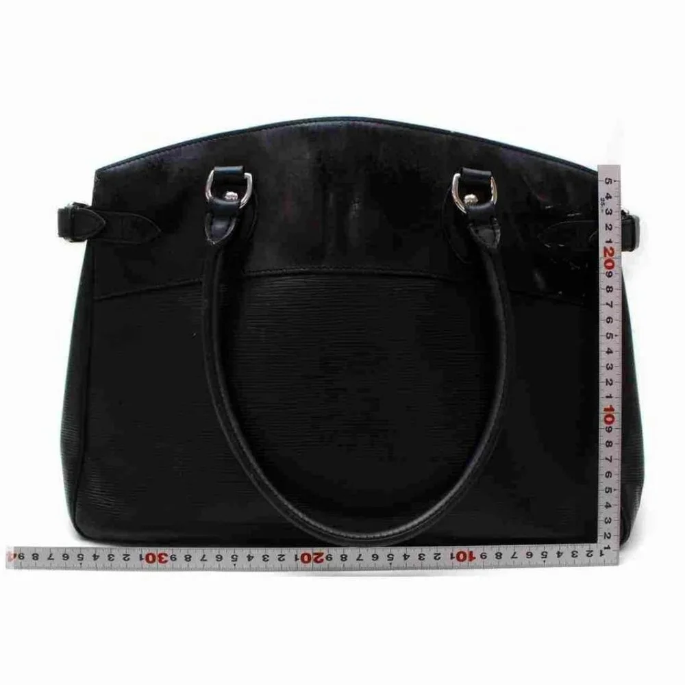 Louis Vuitton Black Epi Noir Passy GM 860463